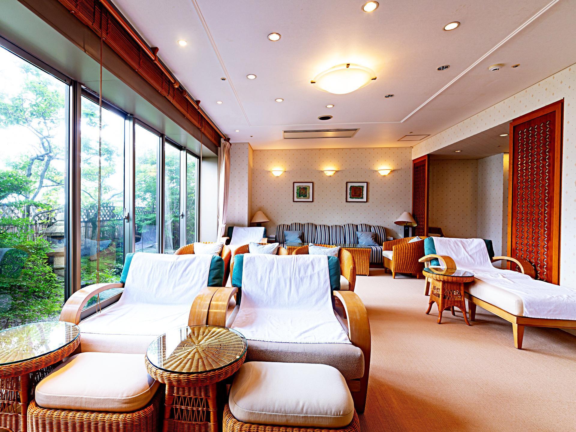 Hotel Nikko Kochi Asahi Royal Экстерьер фото