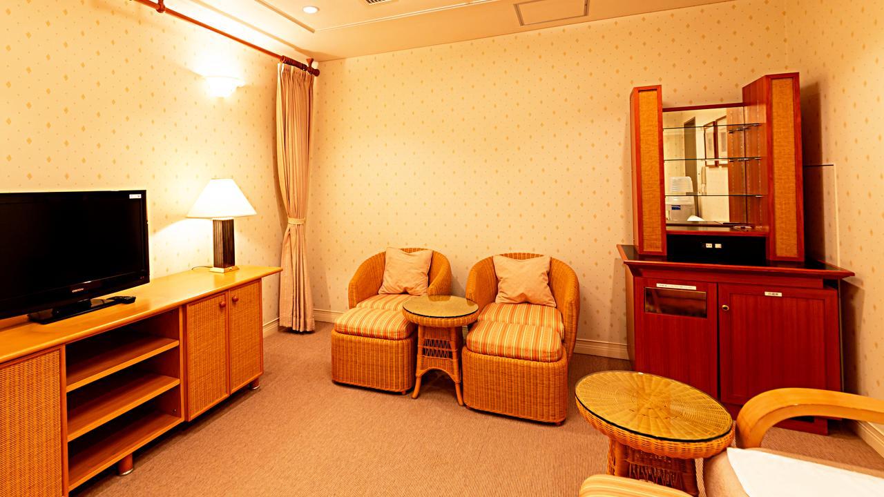 Hotel Nikko Kochi Asahi Royal Экстерьер фото